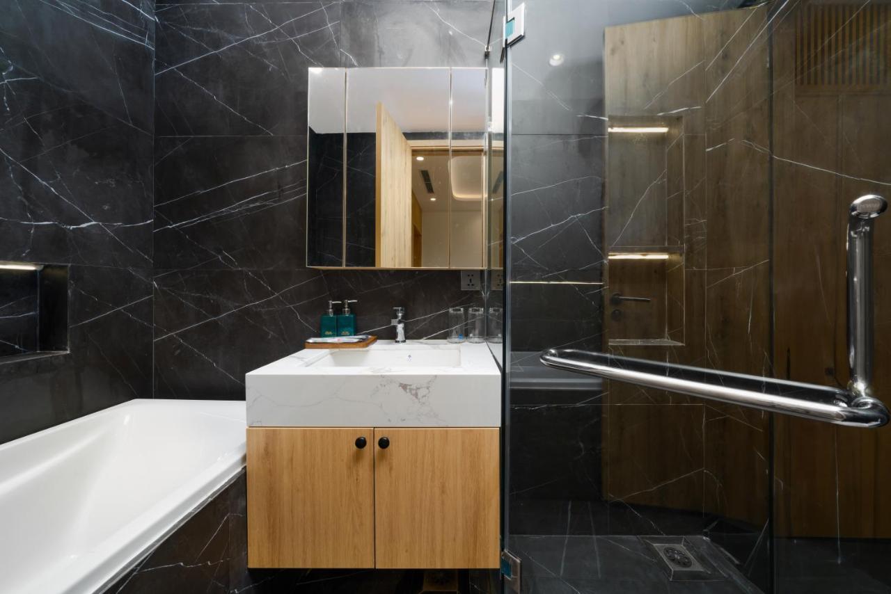 The Galaxy Home Doi Can Hotel And Apartment Ханой Екстер'єр фото